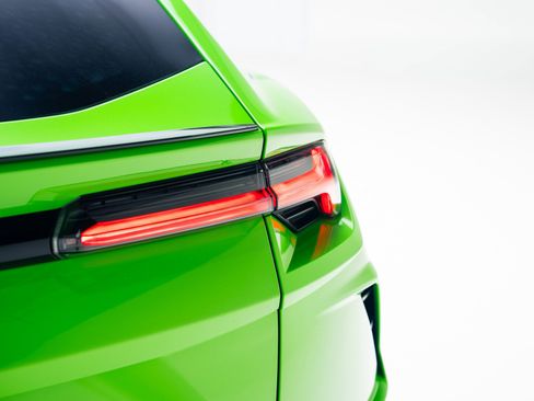 Used 2021 Lamborghini Urus image 26