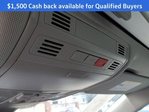 New 2025 Volkswagen Jetta SE image 29