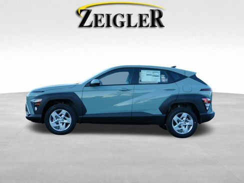 New 2026 Hyundai Kona SE image 4