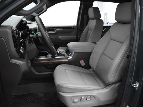 New 2026 Chevrolet Silverado 1500 LT Trail Boss w/ Safety Package image 24