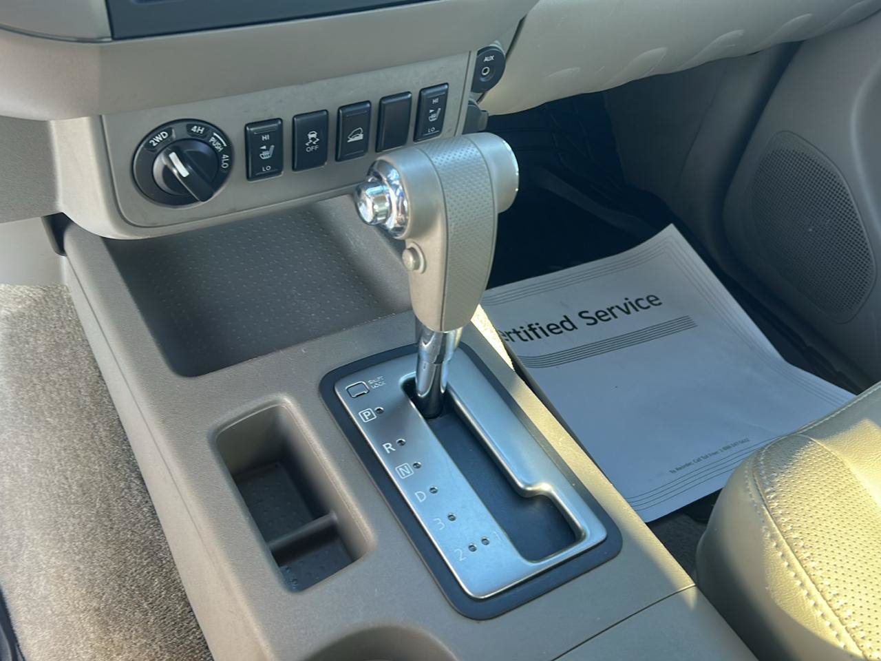 Used 2012 Nissan Frontier SL AWD/4WD image 15
