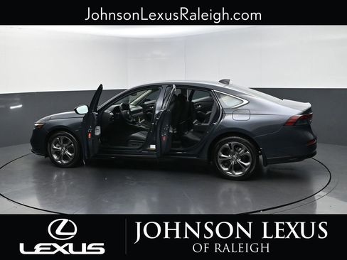Used 2023 Honda Accord EX-L image 37