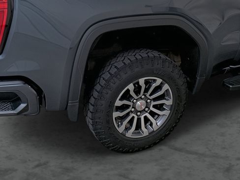 Used 2020 GMC Sierra 1500 AT4 w/ AT4 Premium Package AWD/4WD image 12