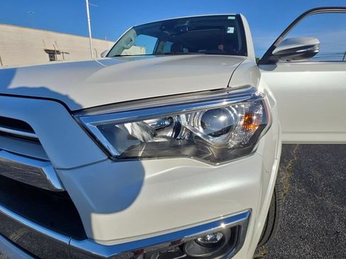 Used 2024 Toyota 4Runner Limited AWD/4WD image 29