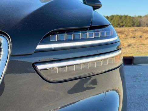 New 2026 Genesis GV70 2.5T Select image 10