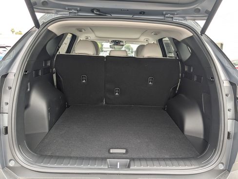 New 2025 Hyundai Tucson Limited image 24
