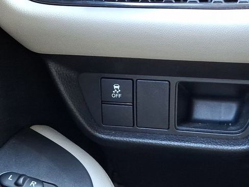 Certified 2024 Honda HR-V LX image 24