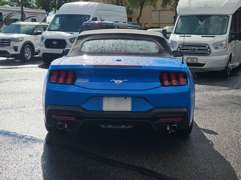 New 2025 Ford Mustang Convertible image 3