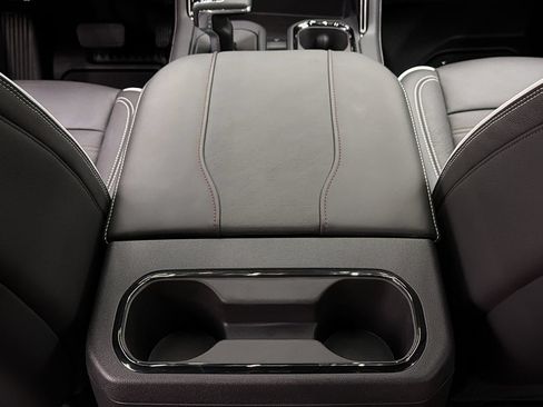 Used 2026 GMC Sierra 1500 AT4X AWD/4WD image 38