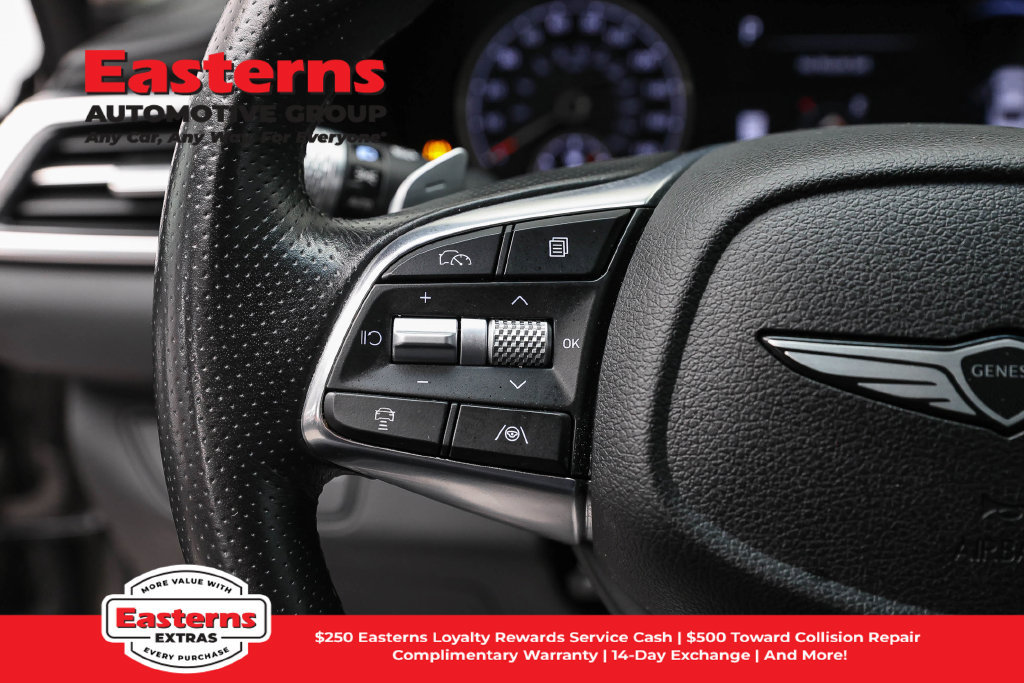 Used 2025 Genesis G70 2.5T RWD image 16