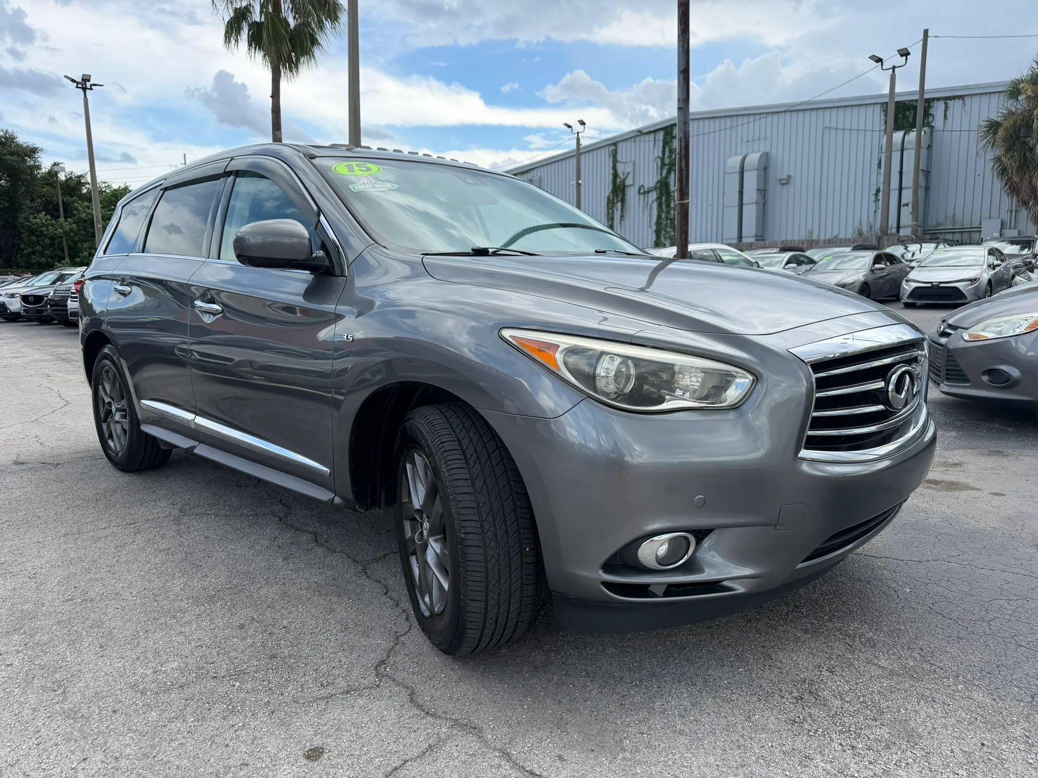 Used 2015 INFINITI QX60 FWD w/ Premium Plus Package image 3
