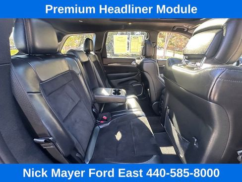 Used 2018 Jeep Grand Cherokee SRT image 29