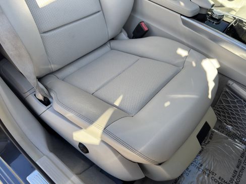 Used 2014 Mercedes-Benz E 350 Sedan image 33