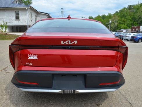 Used 2025 Kia K4 FWD image 6