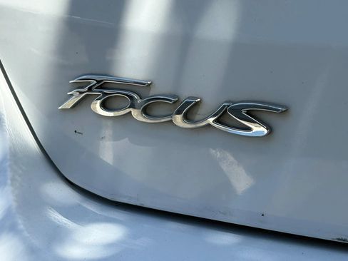 Used 2016 Ford Focus SE FWD image 21