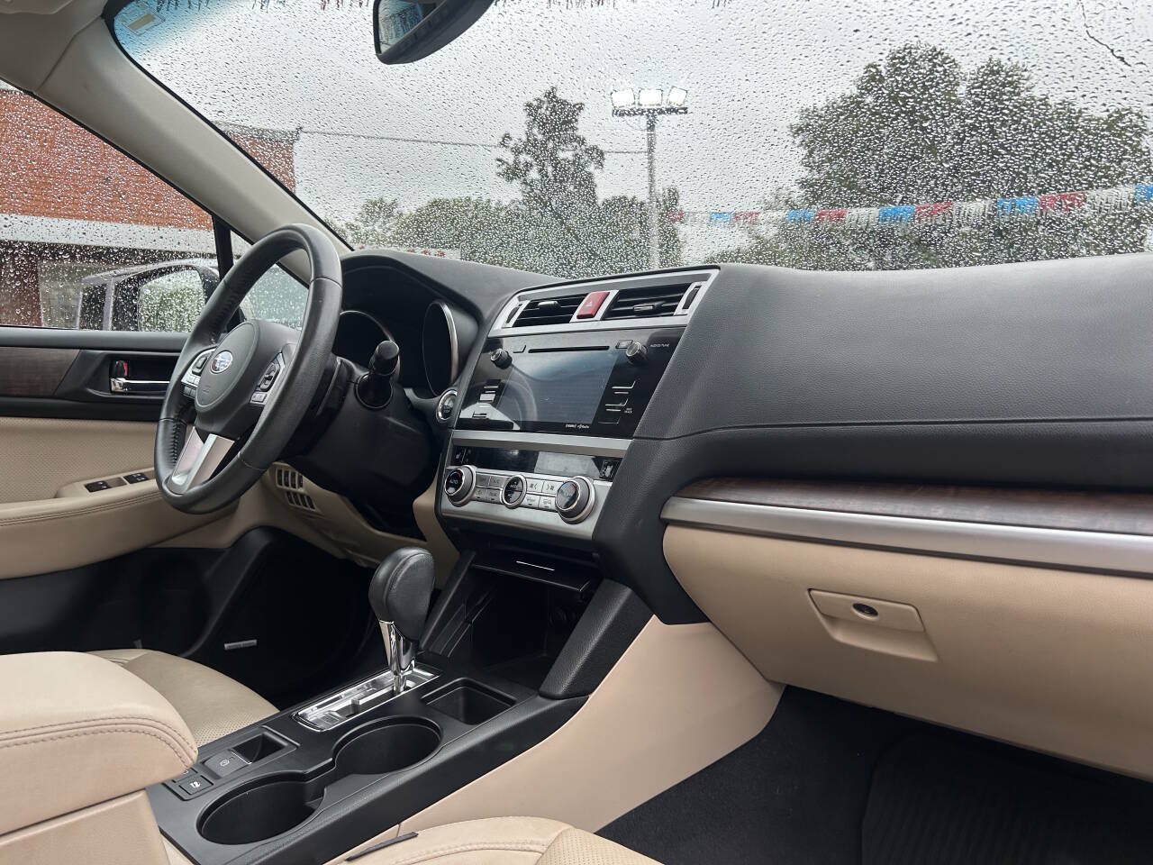 Used 2016 Subaru Outback 2.5i Limited AWD/4WD image 31