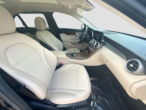Used 2020 Mercedes-Benz C 300 C 300 w/ Premium Package image 31