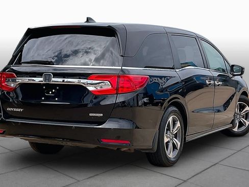 Used 2018 Honda Odyssey Touring image 13