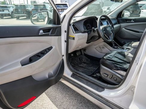Used 2017 Hyundai Tucson SE FWD image 49
