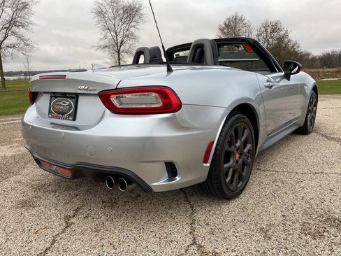 Used 2018 FIAT 124 Spider Abarth w/ Convenience Group image 14