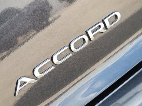 Used 2025 Honda Accord LX image 9