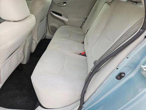 Used 2013 Toyota Prius Two image 10