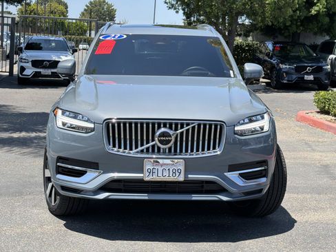 Certified 2023 Volvo XC90 T8 Ultimate w/ Lounge Package AWD/4WD image 2