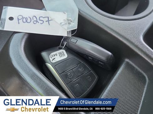 Certified 2023 Chevrolet Silverado 1500 LT AWD/4WD image 35