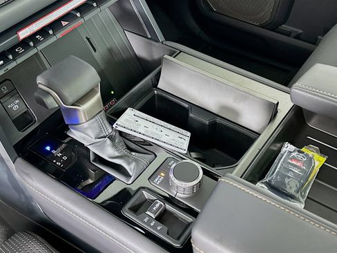 New 2026 Toyota Tundra Capstone AWD/4WD image 17