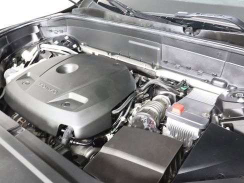 Used 2018 Volvo XC90 T6 Inscription w/ Convenience Package image 12