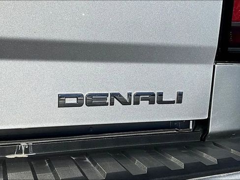 Used 2018 GMC Sierra 1500 Denali w/ Denali Ultimate Package AWD/4WD image 24