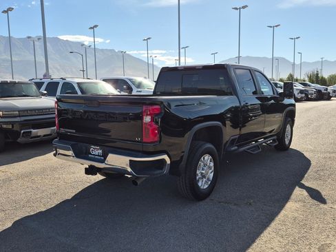 Used 2020 Chevrolet Silverado 3500 LT w/ Convenience Package AWD/4WD image 3