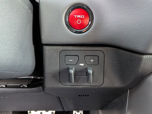 New 2026 Toyota Tundra Platinum w/ TRD Off-Road Package image 16