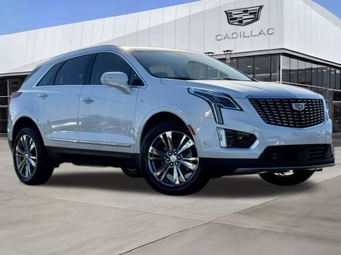 New 2025 Cadillac XT5 Premium Luxury w/ Technology Package image 2