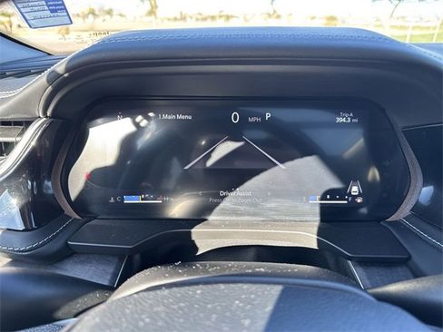 Used 2022 Jeep Grand Cherokee L Limited w/ Luxury Tech Group II image 12