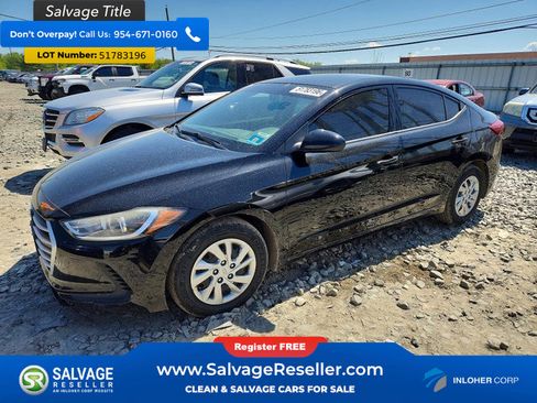 Used 2018 Hyundai Elantra SE FWD image 1