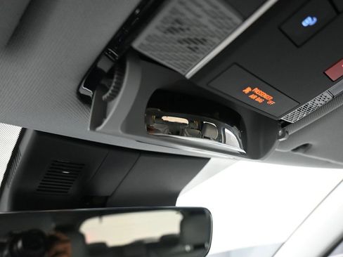 Used 2024 Hyundai Palisade SEL FWD image 28