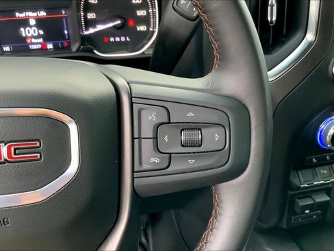 Used 2022 GMC Sierra 1500 AT4 w/ AT4 Premium Package image 24