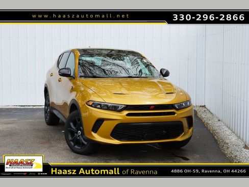 Used 2023 Dodge Hornet GT Plus w/ GT Blacktop Package AWD/4WD image 1