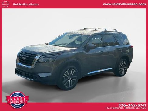 New 2025 Nissan Pathfinder Platinum w/ Cargo Package image 1
