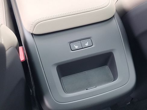 New 2026 Volvo XC60 B5 Plus w/ Climate Package image 21