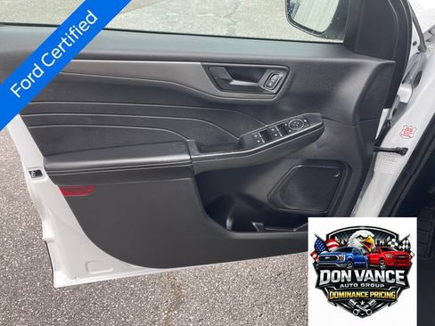 Certified 2025 Ford Escape Active AWD/4WD image 10