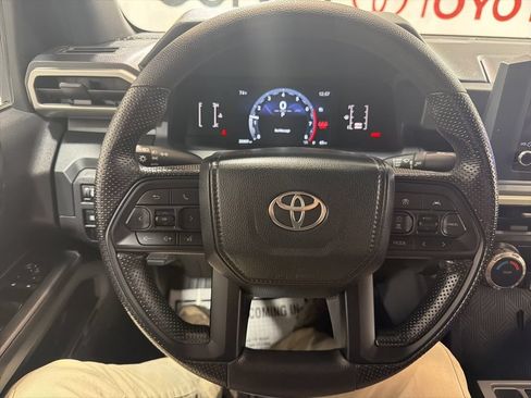 Used 2024 Toyota Tacoma SR AWD/4WD image 26