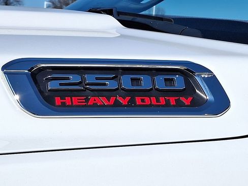 Used 2024 RAM 2500 Tradesman w/ Chrome Appearance Group image 30