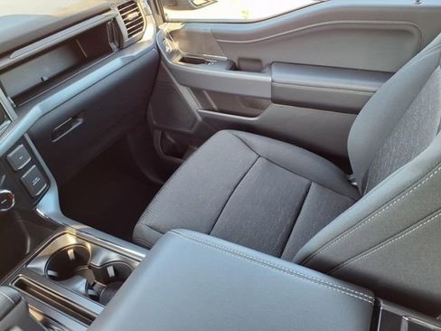 New 2025 Ford F150 XLT w/ Equipment Group 301A Standard image 13