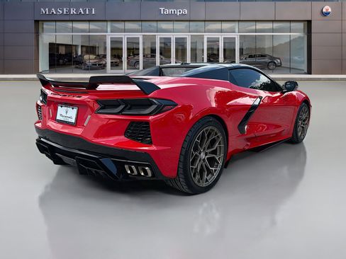 Used 2021 Chevrolet Corvette Stingray Convertible w/ Z51 Performance Package RWD image 3