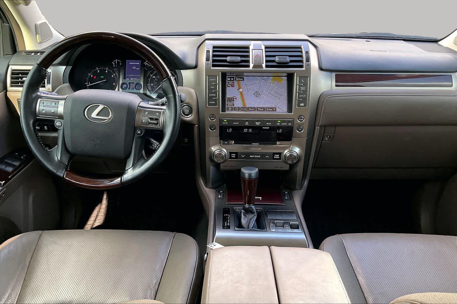 Used 2018 Lexus GX 460 Premium w/ Premium Package AWD/4WD image 15