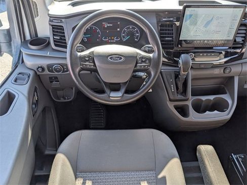 Used 2023 Ford Transit 350 XLT image 8