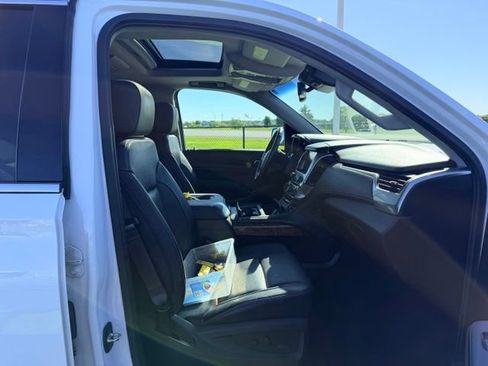 Used 2017 Chevrolet Tahoe Premier AWD/4WD image 11