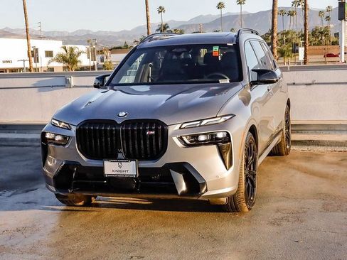 Used 2026 BMW X7 M60i AWD/4WD image 4